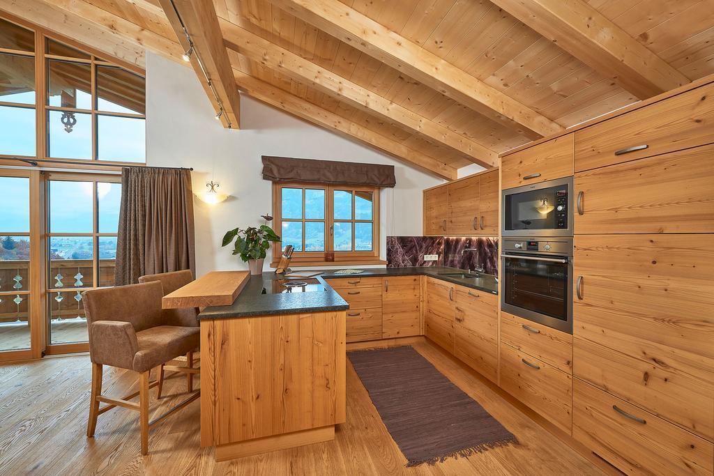 Berg- & Seeblick Pfefferbauer Zell am See Room photo